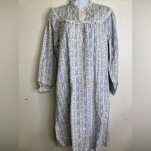 Vintage Lanz of Salzburg Flannel Nightgown White Pink Floral Cottagecore Sz M